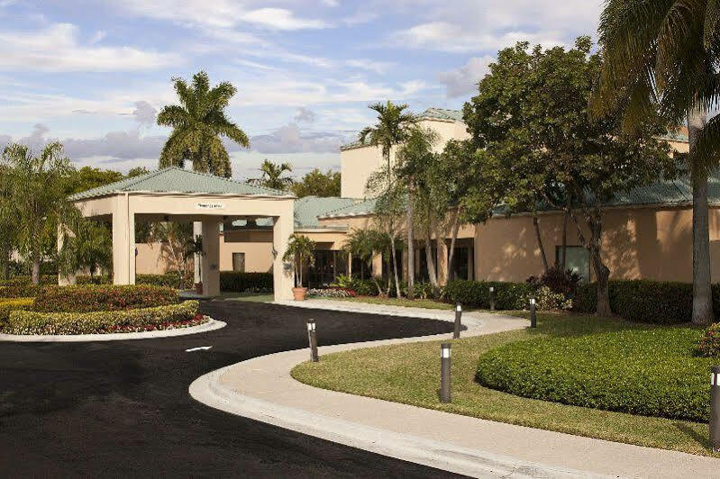 Hotel Courtyard Miami Airport West Doral